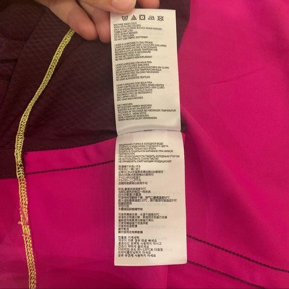 New Balance Pink and Dark Purple Racerback Tank Top with Built in Bra Size M - Picture 13 of 16